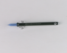 Load image into Gallery viewer, Kemmy's Labo Thin Mini Glass Pen - Chem Lab (Special Edition)