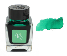 Load image into Gallery viewer, Tono &amp; Lims No.14 A smile is a sword - 30ml Glass Bottle